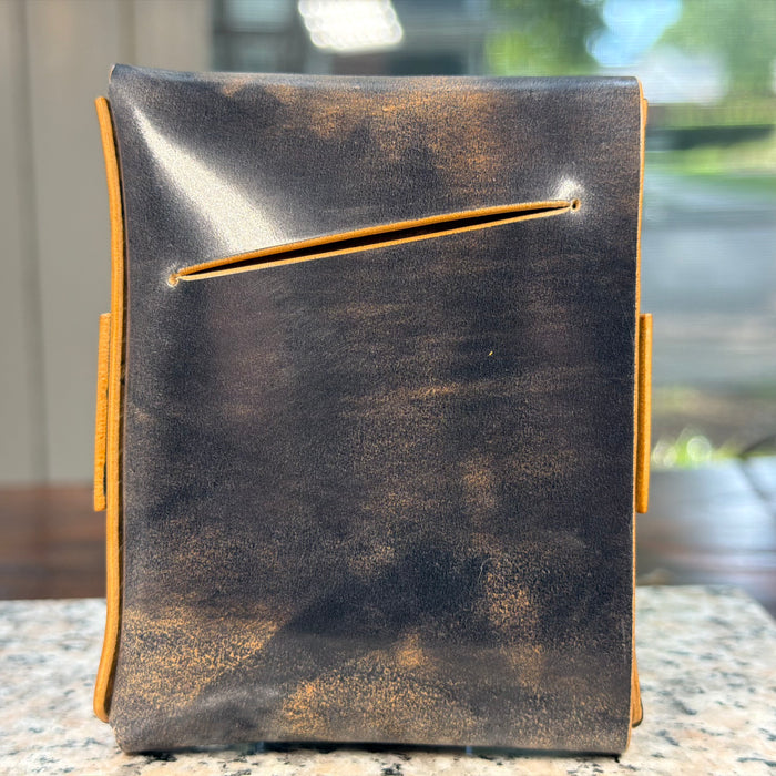 No. 1 - Marbled Black Rocado